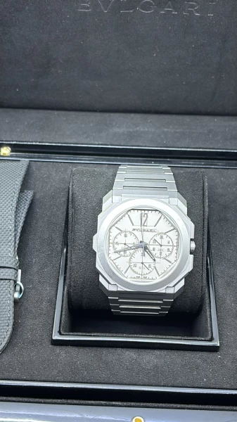 Bulgari Octo Finissimo GMT