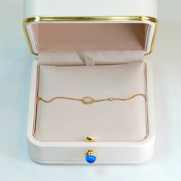 Boucheron