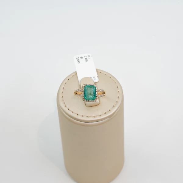 Diamond Emerald Ring