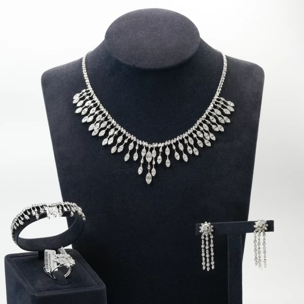4 pc Diamond Set