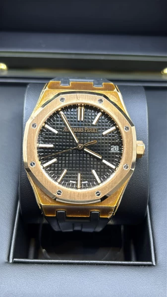 اوديمار بيغيه رويال اوك