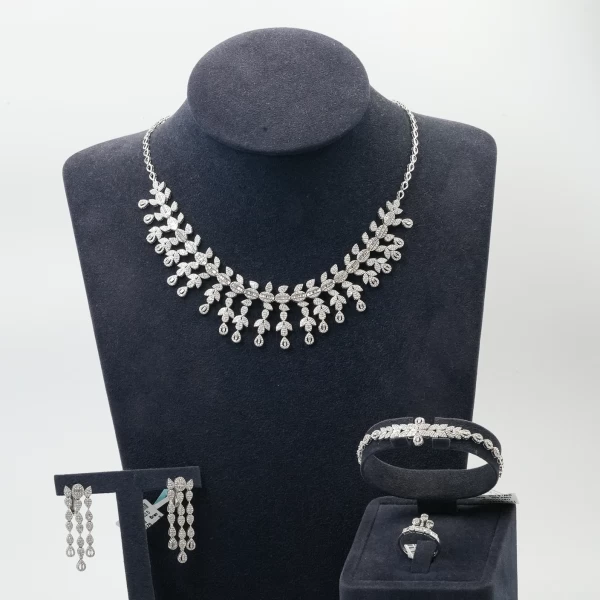 4 pc Diamond Set