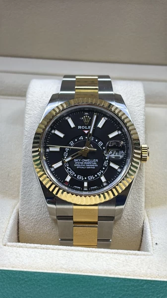 Rolex Sky-Dweller Oyster