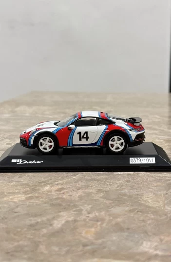 992 Dakar Martini livery