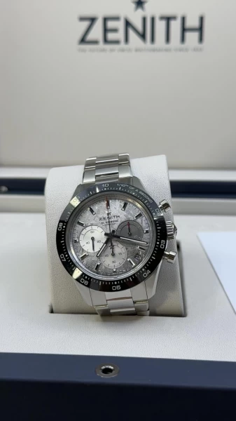Zenith Chronomaster