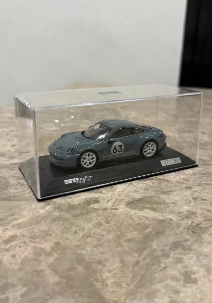 992 S/T heritage design