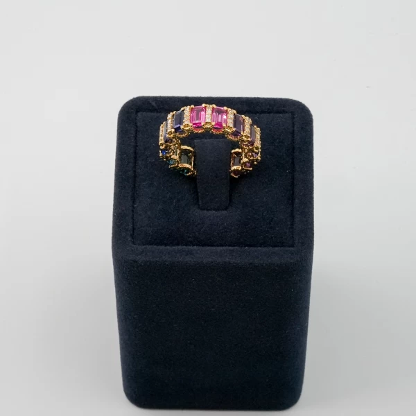 Yellow Gold Diamond Ring with Sapphire