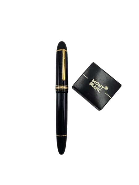 Mont Blanc MeisterstÃ¼ck Gold-Coated 149 Fountain Pen - Medium Nib