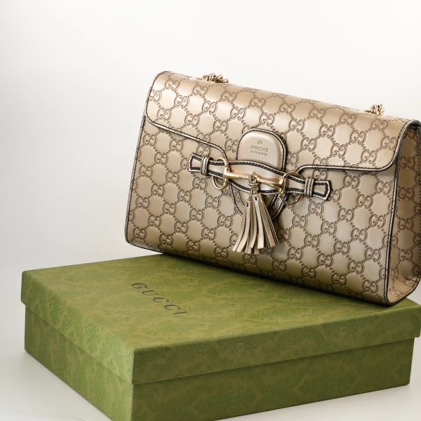 Gucci Emily Guccissima Chain Shoulder Bag