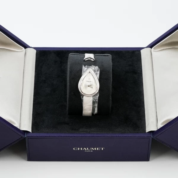 Chaumet Joséphine Aigrette: Pear-Shaped Diamond Perfection