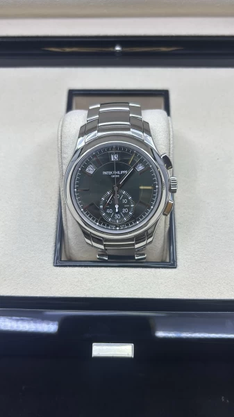 Patek Philippe 5905 Annual Calendar 42mm Steel (2022)