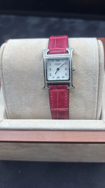 ساعة هيرميس ستيل