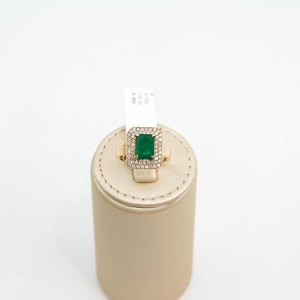 Diamond Emerald Ring