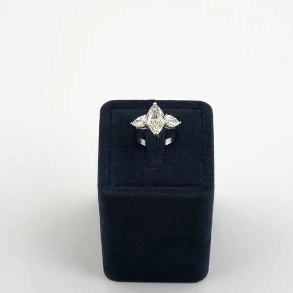 Diamond Ring - Women