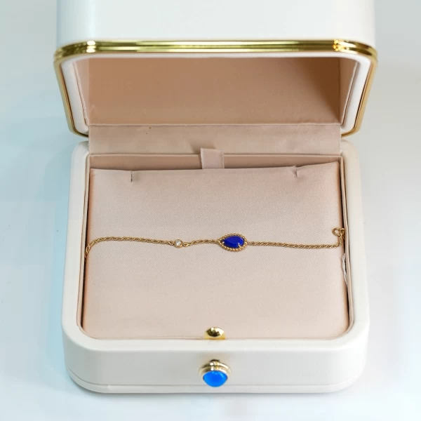 Boucheron