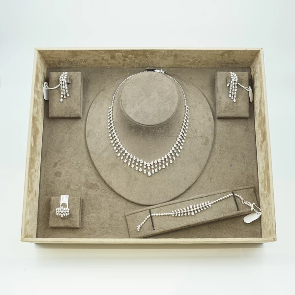 Diamond Set 4 pc